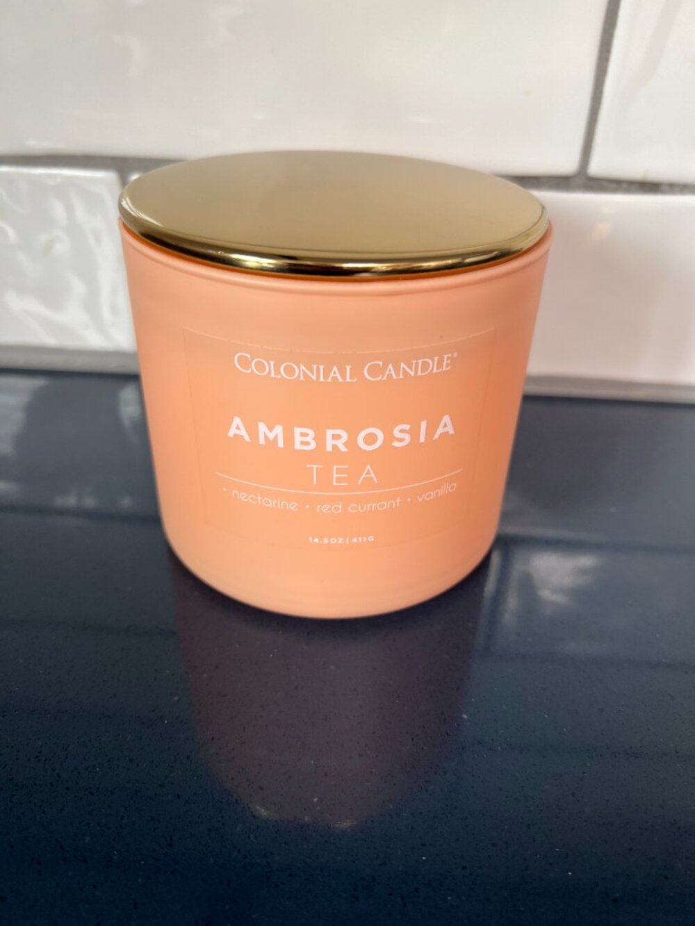 Spring Fresh Colonial Candle "Grapefruit Casis" - Picture 4 of 5